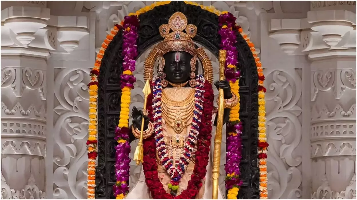 Ram Mandir Dhwajarohan 2025: क्यों खास है 44 मिनट का यह शुभ मुहूर्त, जानें राम मंदिर पर धर्मध्वज का क्या है धार्मिक महत्व? Ram Mandir Dhwajarohan 2025: क्यों खास है 44 मिनट का यह शुभ मुहूर्त, जानें राम मंदिर पर धर्मध्वज का क्या है धार्मिक महत्व?