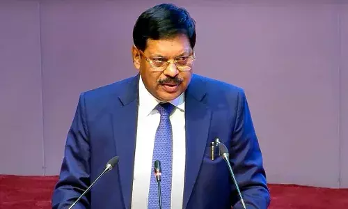 पूर्व सीजेआई बीआर गवई का बड़ा बयान: रिटायरमेंट के तुरंत बाद बोले – नेताओं या सरकार का कभी दबाव नहीं झेला पूर्व सीजेआई बीआर गवई का बड़ा बयान: रिटायरमेंट के तुरंत बाद बोले – नेताओं या सरकार का कभी दबाव नहीं झेला