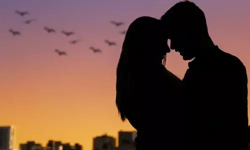 जिद्दी इश्क: ऐसा बंटवारा जो पहले कभी नहीं हुआ... प्रेमी के साथ रहने के लिए पांच बच्चों को ऐसे बांटा, पढ़ें हैरान कर देने वाली खबर