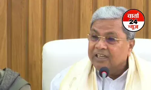 कर्नाटक में ब्रेकफास्ट मीटिंग से दूर हुई कुर्सी पर खटास, सीएम सिद्धारमैया ने कहा-हमारे बीच कोई मतभेद नहीं... कर्नाटक में ब्रेकफास्ट मीटिंग से दूर हुई कुर्सी पर खटास, सीएम सिद्धारमैया ने कहा-हमारे बीच कोई मतभेद नहीं...