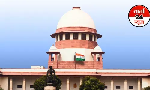 प्रदूषण के मुद्दे पर सुप्रीम कोर्ट ने कहा- केवल पराली जलाने वाले किसानों पर दोष देना गलत, CJI सूर्यकांत एक्शन प्लान के बारे में पूछा प्रदूषण के मुद्दे पर सुप्रीम कोर्ट ने कहा- केवल पराली जलाने वाले किसानों पर दोष देना गलत, CJI सूर्यकांत एक्शन प्लान के बारे में पूछा