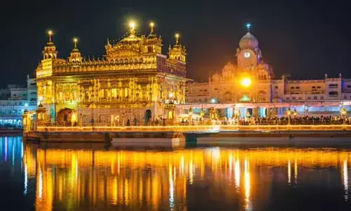 दुनिया की सबसे बड़ी मुफ्त रसोई चलाता है यह मंदिर ! भरता है हर धर्म के लोगों का मुफ्त पेट, जानें नाम और खासियत