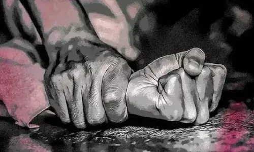 शर्मनाक: 65 वर्षीय बुजुर्ग महिला के साथ युवक ने किया RAPE, जानें कौन है घिनौनी हरकत करने वाला शख्स