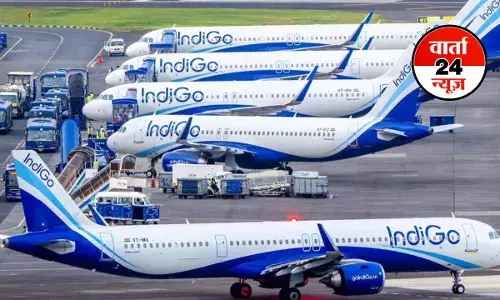 इंडिगो में आई संकट की वजह से एयरलाइंस कंपनी कर रही है मनमाना वसूली, नागरिक उड्डयन मंत्रालय ने लिया एक्शन, दिया यह निर्देश इंडिगो में आई संकट की वजह से एयरलाइंस कंपनी कर रही है मनमाना वसूली, नागरिक उड्डयन मंत्रालय ने लिया एक्शन, दिया यह निर्देश