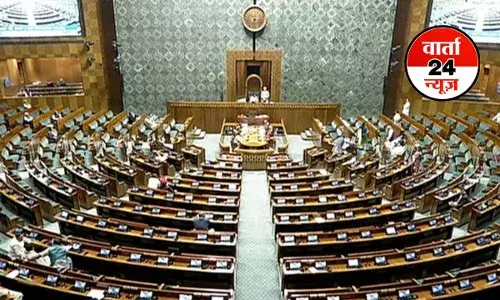 मातृभूमि का भजन है वंदे मातरम्, जानें इस राष्ट्रीय गीत का हिन्दी में अर्थ और समझें महत्व