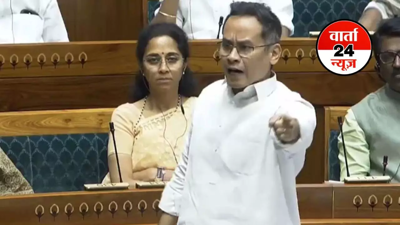 लोकसभा में इंडिगो संकट पर विपक्ष का जमकर हंगामा, बोले गौरव गोगोई-कहा गया था कि हवाई चप्पल वाला भी चलेगा...