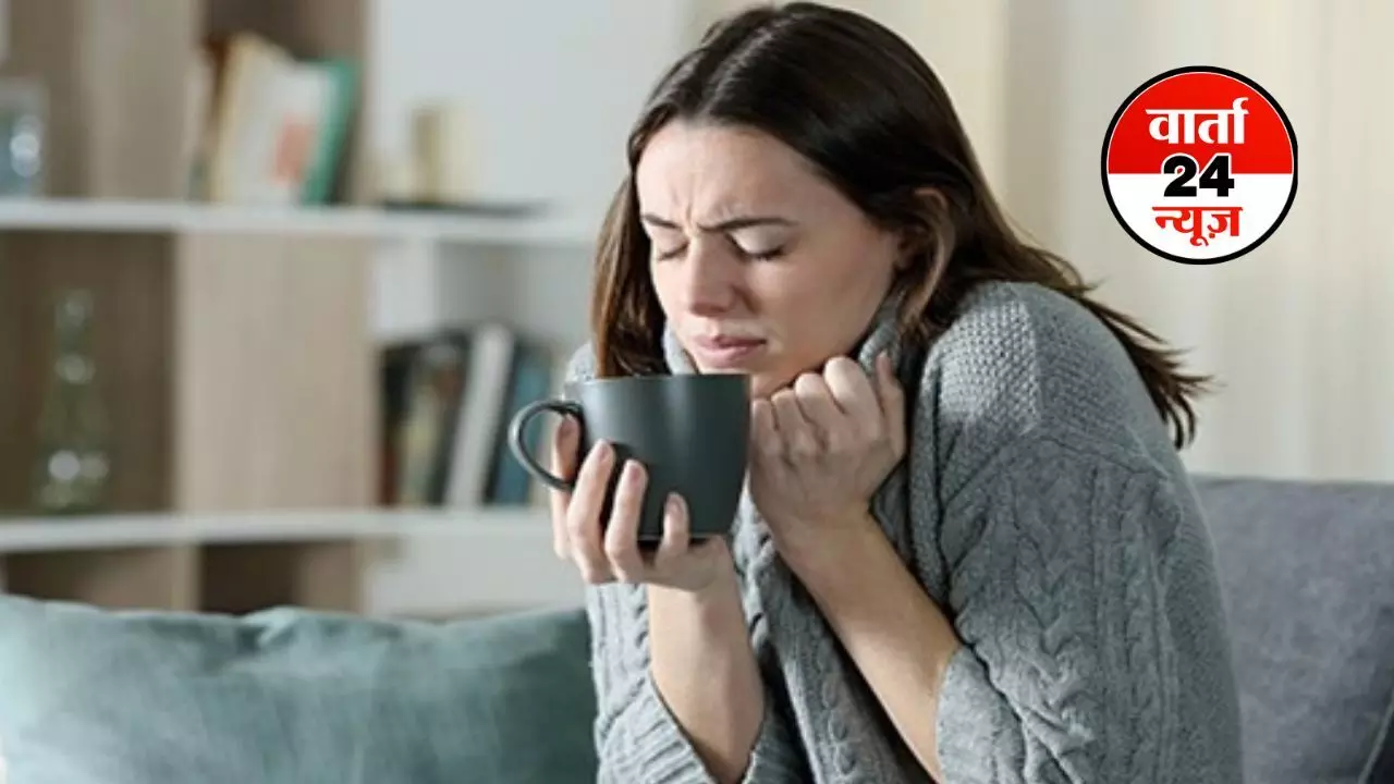 सर्दी में गरमागरम खाना खाने के बाद भी क्यों बढ़ जाती है ठंड, जानें इसके पीछे वैज्ञानिक कारण सर्दी में गरमागरम खाना खाने के बाद भी क्यों बढ़ जाती है ठंड, जानें इसके पीछे वैज्ञानिक कारण