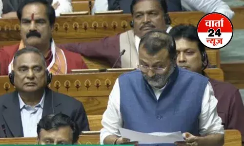 राष्ट्रपति को कांग्रेस ने रबर स्टांप बना दिया था...लोकसभा में कांग्रेस पर बरसे निशिकांत दुबे राष्ट्रपति को कांग्रेस ने रबर स्टांप बना दिया था...लोकसभा में कांग्रेस पर बरसे निशिकांत दुबे