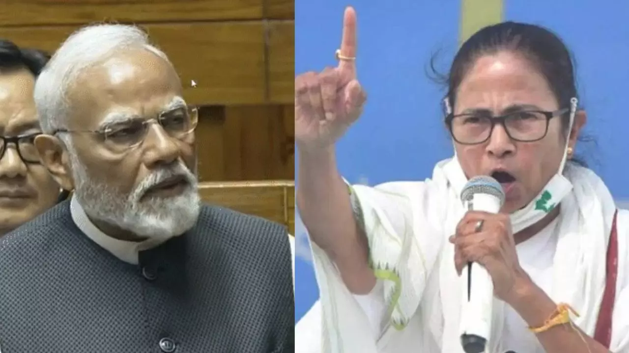 पीएम के बंकिम दा बोलने पर तिलमिलाई ममता, बोलीं-बंकिम बाबू कहना चाहिए... आज अमित शाह बार-बार बंकिम बाबू ही बोले पीएम के बंकिम दा बोलने पर तिलमिलाई ममता, बोलीं-बंकिम बाबू कहना चाहिए... आज अमित शाह बार-बार बंकिम बाबू ही बोले