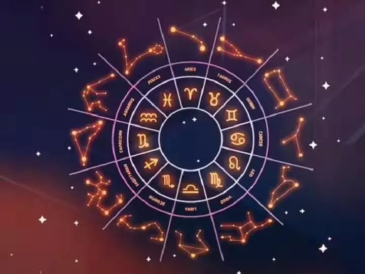 आज का राशिफल: मेष से मीन तक, जानें किन्हें मिलेगा व्यापार में लाभ आज का राशिफल: मेष से मीन तक, जानें किन्हें मिलेगा व्यापार में लाभ
