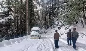 Weather Update: पहाड़ों की बर्फबारी ने जमीन पर बदला मौसम, चंडीगढ़ समेत कई प्रदेशों में शीतलहर की चेतावनी