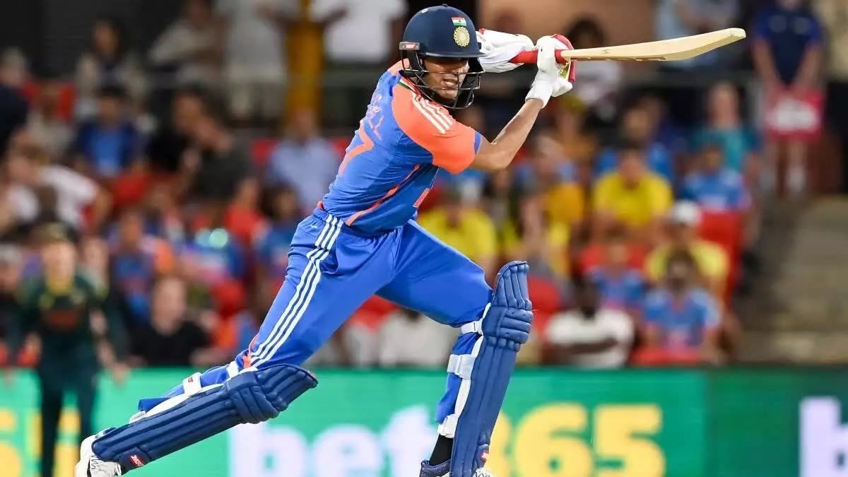 शुभमन गिल की खराब फॉर्म बनी चिंता का कारण! टी20 वर्ल्ड कप से पहले इस पूर्व क्रिकेटर ने उठाए सवाल शुभमन गिल की खराब फॉर्म बनी चिंता का कारण! टी20 वर्ल्ड कप से पहले इस पूर्व क्रिकेटर ने उठाए सवाल