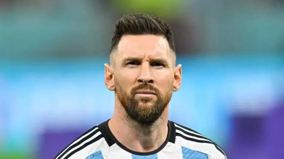 भारत आ रहे स्टार फुटबॉलर लियोनेल मेस्सी! इस राज्य में मेस्सी की 70 फीट ऊंची प्रतिमा का होगा अनावरण भारत आ रहे स्टार फुटबॉलर लियोनेल मेस्सी! इस राज्य में मेस्सी की 70 फीट ऊंची प्रतिमा का होगा अनावरण