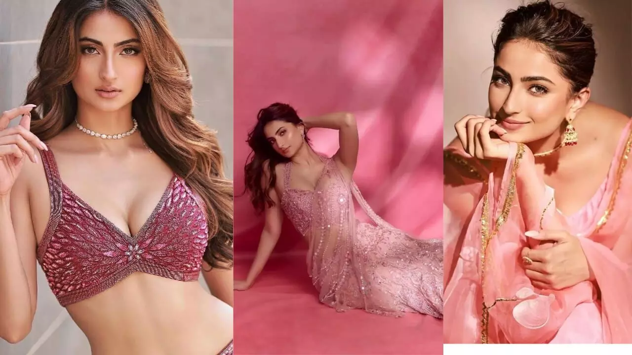 पिंक लहंगा-डीप नेकलाइन ब्लाउज में पलक तिवारी ने कहर ढाया! फैंस ने कहा- प्रिंसेस लग रही... पिंक लहंगा-डीप नेकलाइन ब्लाउज में पलक तिवारी ने कहर ढाया! फैंस ने कहा- प्रिंसेस लग रही...