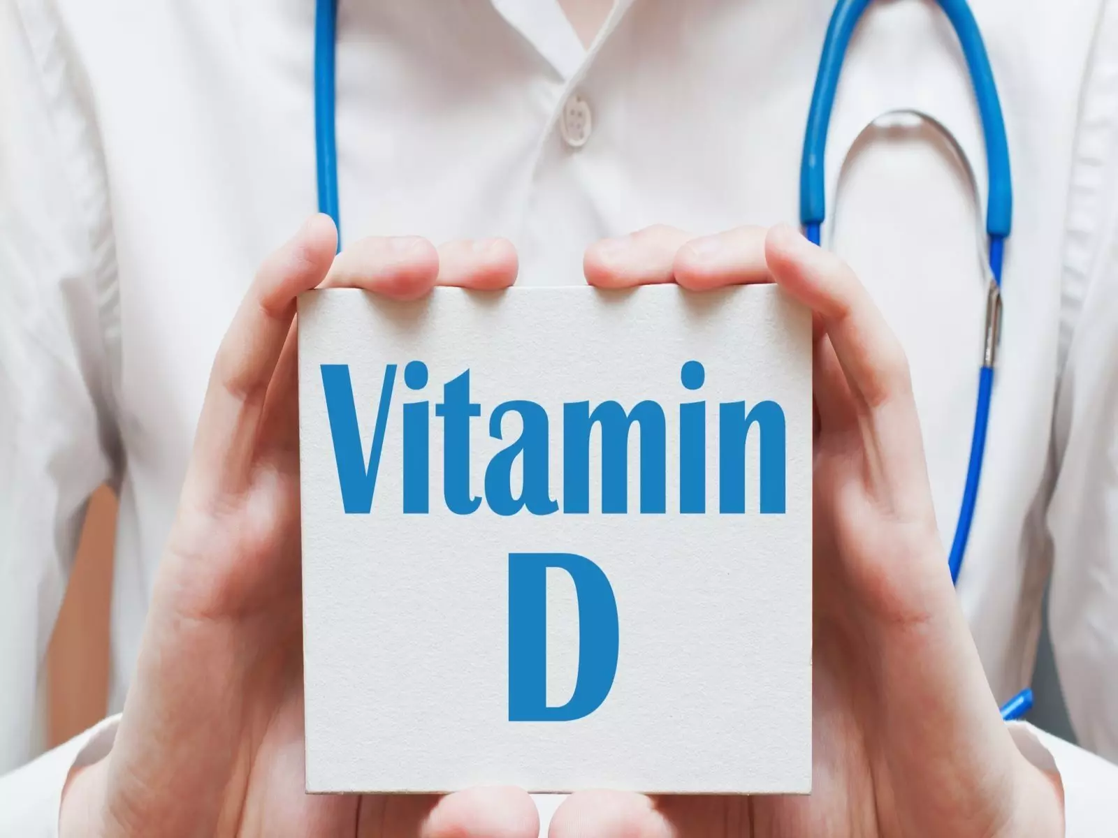 सर्दियों में क्यों जरूरी है सनशाइन विटामिन D? इन लक्षणों से जानें कि कहीं आपमें इस विटामिन की कमी तो नहीं सर्दियों में क्यों जरूरी है सनशाइन विटामिन D? इन लक्षणों से जानें कि कहीं आपमें इस विटामिन की कमी तो नहीं