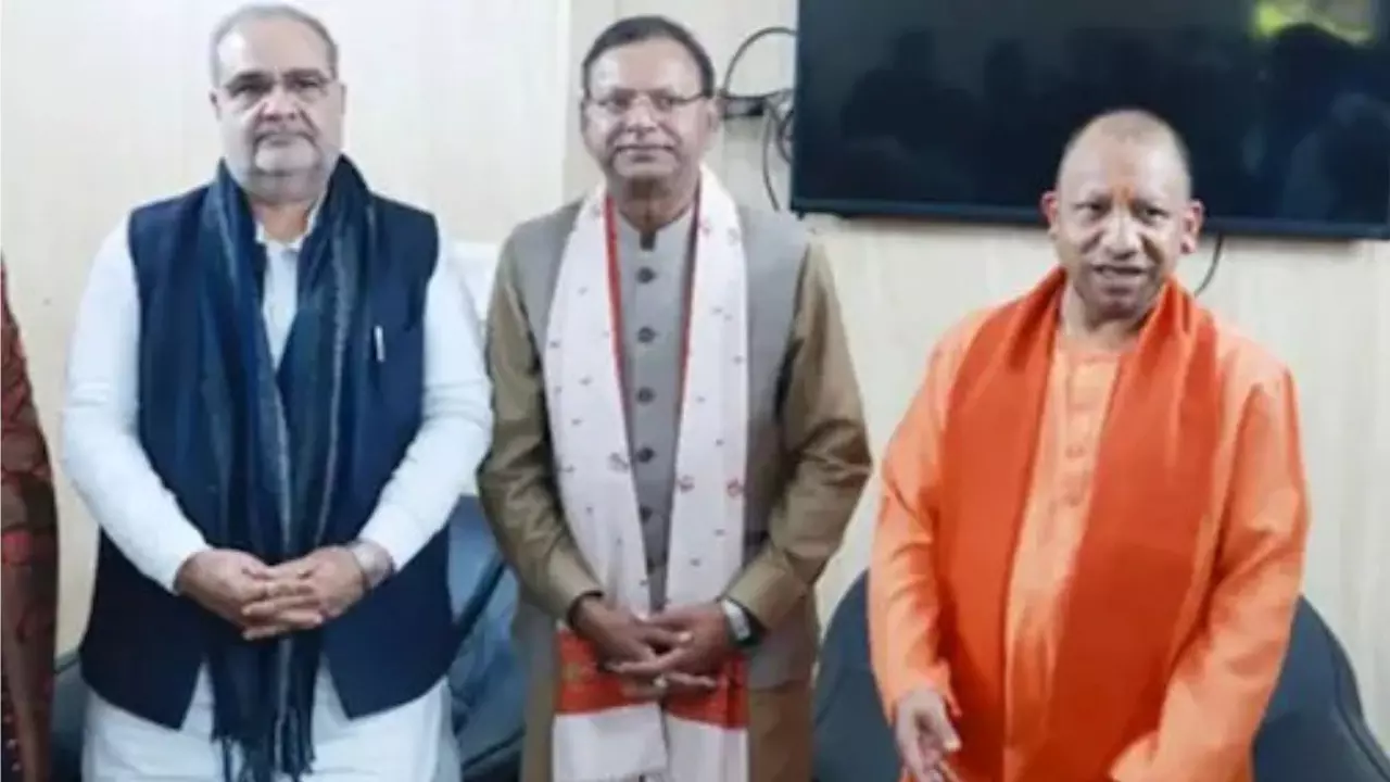 यूपी बीजेपी के नए प्रदेश अध्यक्ष बने पंकज चौधरी, जानें पंकज का Political Career यूपी बीजेपी के नए प्रदेश अध्यक्ष बने पंकज चौधरी, जानें पंकज का Political Career