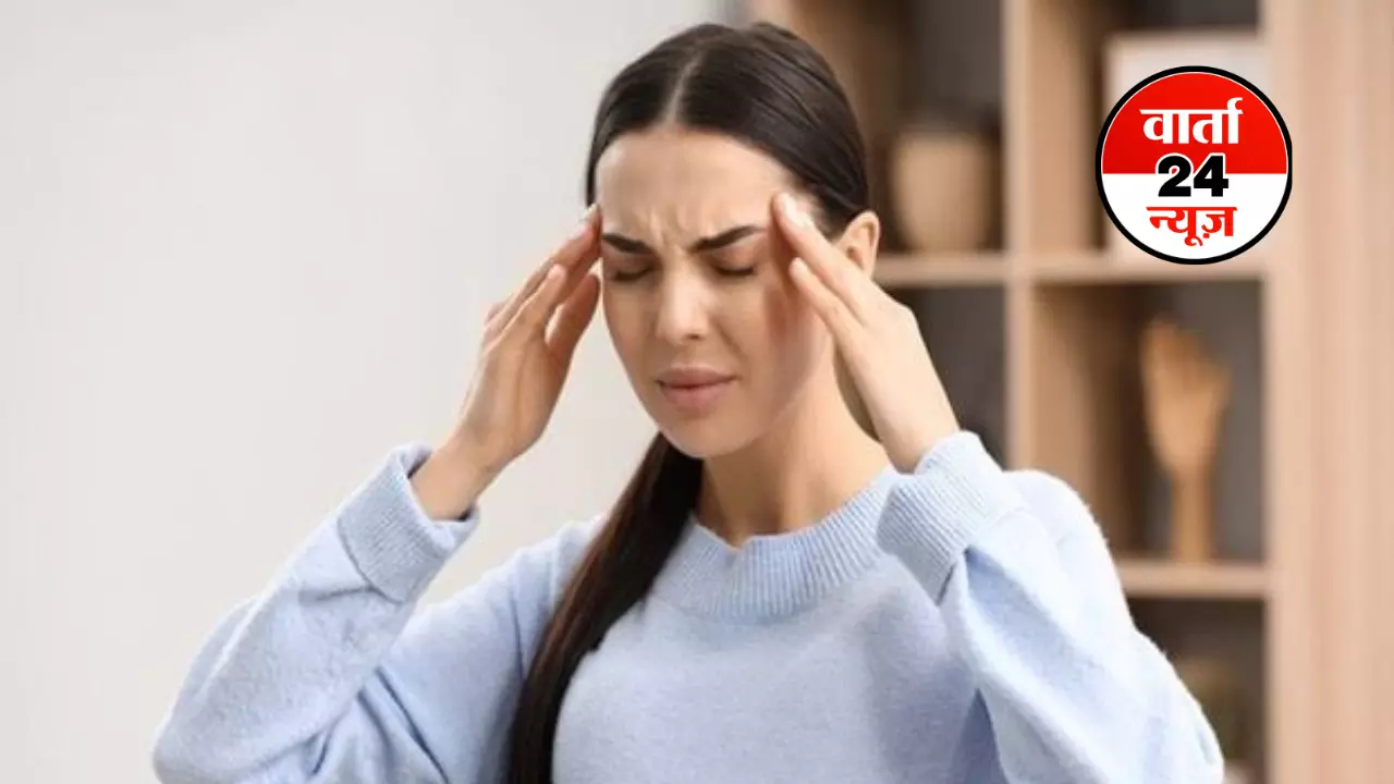 सर्दी में सिर दर्द गर्मी से अलग होता है, बचना चाहते हैं तो घर बैठे ये करें... सर्दी में सिर दर्द गर्मी से अलग होता है, बचना चाहते हैं तो घर बैठे ये करें...
