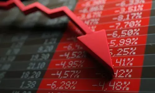 शेयर मार्केट की Negative शुरूआत, सेंसेक्स 353 अंक टूटा, निफ्टी 25,929 के नीचे