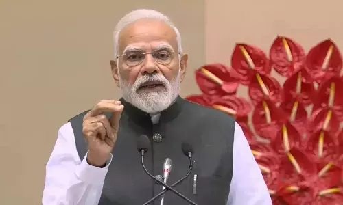 विजय दिवस पर राष्ट्रपति मुर्मू और पीएम मोदी ने वीरों को किया याद, कहा- अद्वितीय साहस की याद दिलाता है... विजय दिवस पर राष्ट्रपति मुर्मू और पीएम मोदी ने वीरों को किया याद, कहा- अद्वितीय साहस की याद दिलाता है...