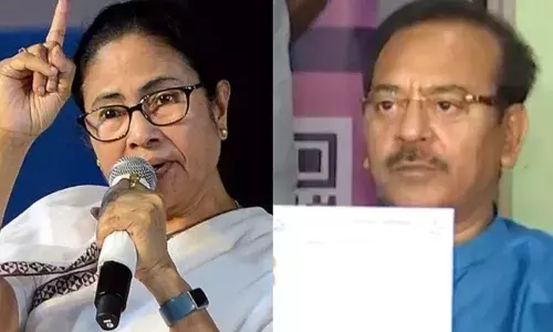 सीएम ममता बनर्जी ने स्वीकार किया खेल मंत्री अरूप बिस्वास का इस्तीफा सीएम ममता बनर्जी ने स्वीकार किया खेल मंत्री अरूप बिस्वास का इस्तीफा