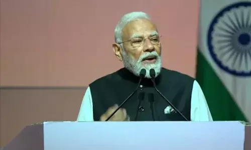 मस्कट में मिनी इंडिया बसता है... ओमान में भारतीय समुदाय को संबोधित करते हुए बोले पीएम मोदी मस्कट में मिनी इंडिया बसता है... ओमान में भारतीय समुदाय को संबोधित करते हुए बोले पीएम मोदी