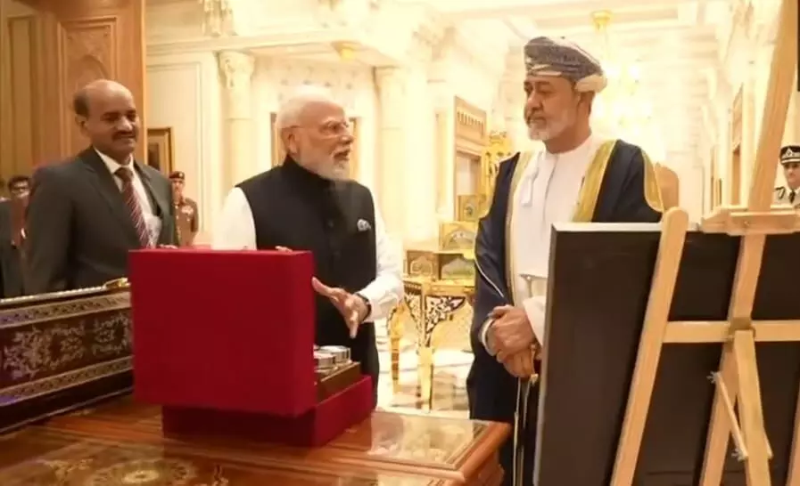 पीएम मोदी को ओमान के सर्वोच्च नागरिक सम्मान से नवाजा गया, मुक्त व्यापार समझौते पर हुए हस्ताक्षर पीएम मोदी को ओमान के सर्वोच्च नागरिक सम्मान से नवाजा गया, मुक्त व्यापार समझौते पर हुए हस्ताक्षर