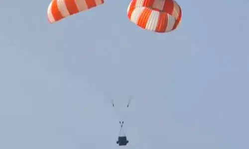 गगनयान मिशन की दिशा में इसरो को बड़ी सफलता, ड्रोग पैराशूट का सफल परीक्षण; जानिए क्या है इसकी भूमिका
