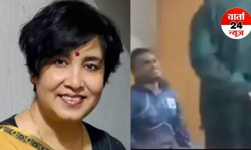सिर पर टोपी पहन जिहादी के लिए किया विलाप... तसलीमा नसरीन मोहम्मद यूनुस पर भड़की! कहा-   दीपू की हत्या पर साधा मौन