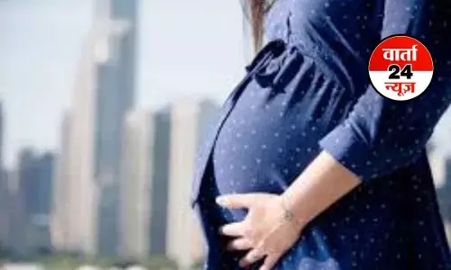 DELHI-NCR में जहरीली हवा न केवल मां बल्कि गर्भ में पल रहे शिशु के विकास को भी कर रही बाधित! जानें बचाव के उपाय DELHI-NCR में जहरीली हवा न केवल मां बल्कि गर्भ में पल रहे शिशु के विकास को भी कर रही बाधित! जानें बचाव के उपाय