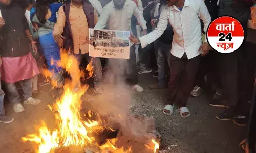 बांग्लादेश में हिंदू युवक की हत्या पर दिल्ली हाई कमीशन के बाहर बवाल! VHP कर रहा है प्रदर्शन