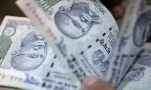 यूपी के एक लाख चीनी मिल कर्मचारियों को नए साल का तोहफा, 2149 रुपये बढ़ेगा मासिक वेतन यूपी के एक लाख चीनी मिल कर्मचारियों को नए साल का तोहफा, 2149 रुपये बढ़ेगा मासिक वेतन