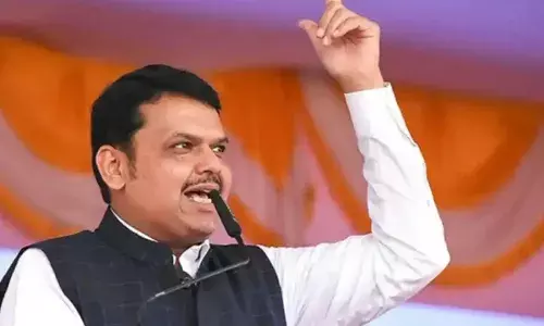 जैसे पुतिन-जेलेंस्की एक साथ आ गए हों...उद्धव-राज ठाकरे के गठबंधन पर सीएम फडणवीस ने कसा तंज! दोनों भाइयों की विचारधारा एक नहीं जैसे पुतिन-जेलेंस्की एक साथ आ गए हों...उद्धव-राज ठाकरे के गठबंधन पर सीएम फडणवीस ने कसा तंज! दोनों भाइयों की विचारधारा एक नहीं