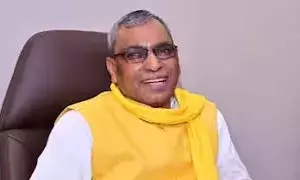 Unnao Rape Case: यूपी सरकार के मंत्री ओपी राजभर ने उड़ाया रेप पीड़िता का मजाक, बोले- घर तो उनका उन्नाव में...