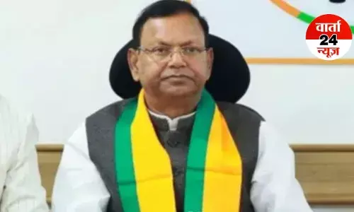 ब्राह्मण विधायकों की बैठक पर BJP सख्त! पंकज चौधरी ने दी यह चेतावनी... ब्राह्मण विधायकों की बैठक पर BJP सख्त! पंकज चौधरी ने दी यह चेतावनी...