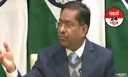 बांग्लादेश में हिंदुओं पर हो रहे हमले की विदेश मंत्रालय ने की निंदा! रणधीर जायसवाल ने कहा-उम्मीद हैं कि इस जुर्म के दोषियों को सजा मिलेगी बांग्लादेश में हिंदुओं पर हो रहे हमले की विदेश मंत्रालय ने की निंदा! रणधीर जायसवाल ने कहा-उम्मीद हैं कि इस जुर्म के दोषियों को सजा मिलेगी