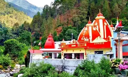 नीम करौली बाबा के आश्रम का नाम कैंची धाम ही क्यों पड़ा, जानें क्या है इसका इतिहास