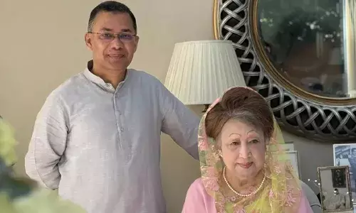 मां का गुजर जाना क्या तारिक रहमान को पड़ेगा भारी या राजनीति में मिलेगी सहानुभुति...