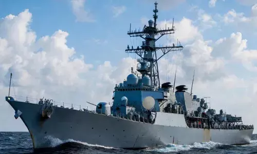 समुद्र में बढ़ेगी नौसेना की ताकत, 4.25 लाख स्वदेशी CQB कार्बाइन और 48 भारी टॉरपीडो की खरीद