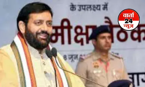 हरियाणा सरकार ने नए साल पर आधी आबादी को दी सौगात! महिलाओं के खाते में हर महीने जाएंगे 2100, जानें क्या है नायब सरकार की शर्त