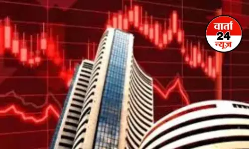 भारतीय शेयर बाजार लाल निशान पर खुला! बीएसई सेंसेक्स 431.95 अंक गिरा, डॉलर के मुकाबले रुपया 18 पैसे बढ़ा भारतीय शेयर बाजार लाल निशान पर खुला! बीएसई सेंसेक्स 431.95 अंक गिरा, डॉलर के मुकाबले रुपया 18 पैसे बढ़ा