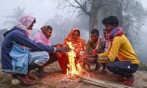 दिल्ली में कोल्ड का कहर! येलो अलर्ट जारी, 5 डिग्री तक लुढ़केगा पारा