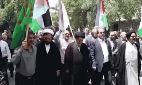 खामेनई शासन के खिलाफ चल रहे विरोध प्रदर्शन में अब तक 62 लोगों की जानें गईं, बढ़ रहा मौतों का आंकड़ा