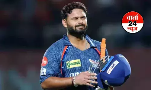 भारत और न्यूजीलैंड मैच से पहले टीम इंडिया को लगा बड़ा झटका! नेट प्रैक्टिस के दौरान स्टार विकेटकीपर हुए चोटिल भारत और न्यूजीलैंड मैच से पहले टीम इंडिया को लगा बड़ा झटका! नेट प्रैक्टिस के दौरान स्टार विकेटकीपर हुए चोटिल