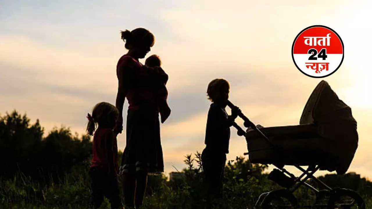 अपनी घटती जनसंख्या से परेशान अखिल भारतीय माहेश्वरी समाज ने किया यह ऐलान! तीसरी संतान को जन्म देने पर दी जाएगी इतनी प्रोत्साहन राशि अपनी घटती जनसंख्या से परेशान अखिल भारतीय माहेश्वरी समाज ने किया यह ऐलान! तीसरी संतान को जन्म देने पर दी जाएगी इतनी प्रोत्साहन राशि