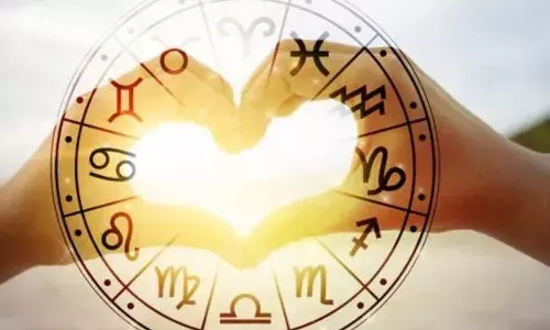 आज का राशिफल: मेष से मीन तक, जानें किन्हें मिलेगा सच्चा प्यार
