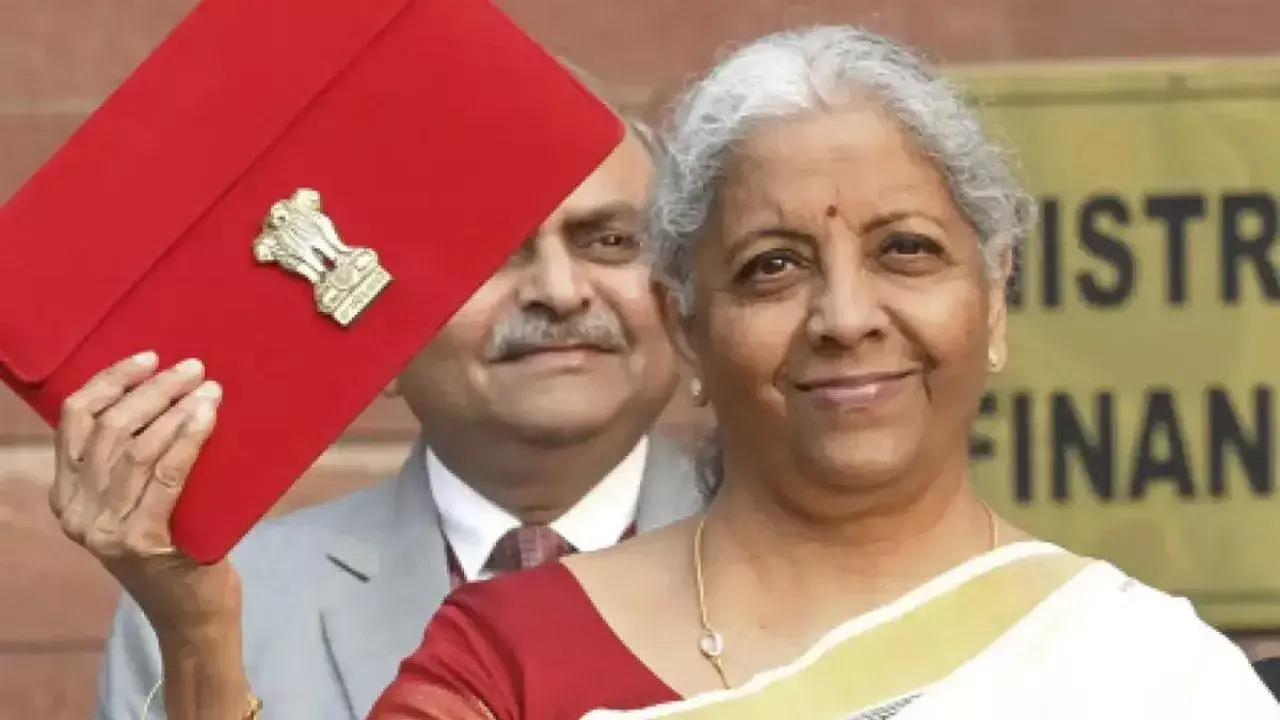 Budget 2026: निर्मला सीतारमण 9 वीं बार पेश करेंगी बजट, इतिहास में पहली बार रविवार को पेश होगा बजट, जानें क्यों