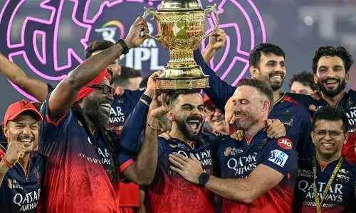 RCB IPL 2026 में होमग्राउंड पर नहीं खेलेगी, नवी मुंबई और रायपुर में मैच होने की संभावना...