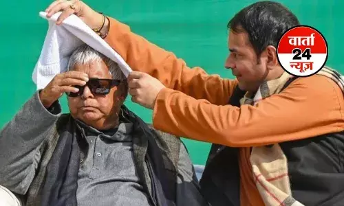 लालू यादव का एक संतान ऐसी भी...राजनीति से उठकर परंपरा को किया सम्मानित! चूरा-दही के बहाने इस तरह जीता दिल