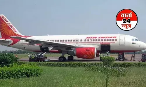 दिल्ली एयरपोर्ट पर बड़ा हादसा टला! कंटेनर से टकराया एअर इंडिया का विमान, जानें कंपनी ने क्या कहा दिल्ली एयरपोर्ट पर बड़ा हादसा टला! कंटेनर से टकराया एअर इंडिया का विमान, जानें कंपनी ने क्या कहा