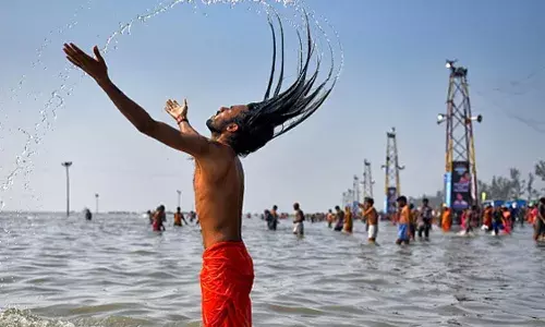 18 या 19 जनवरी कब है मौनी अमावस्या? माघ मेले का सबसे बड़ा स्नान, जानें क्या है महत्व